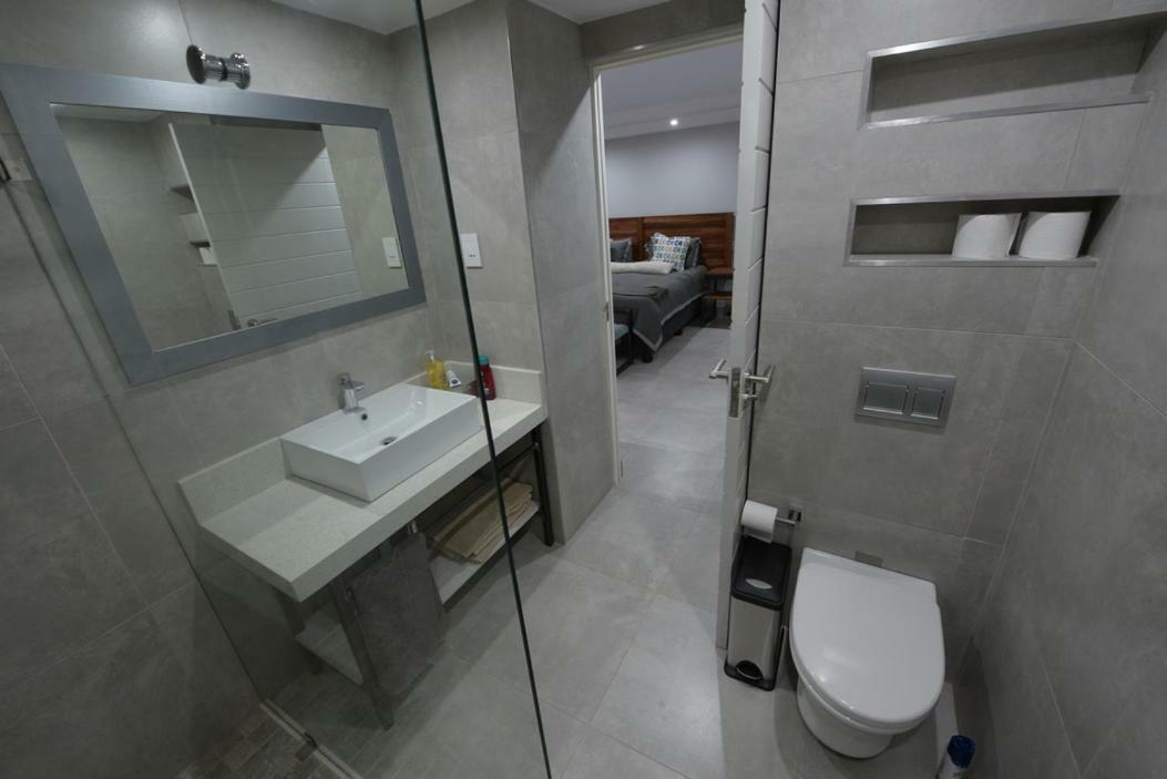 250Onindus Apartment Pretoria Bagian luar foto
