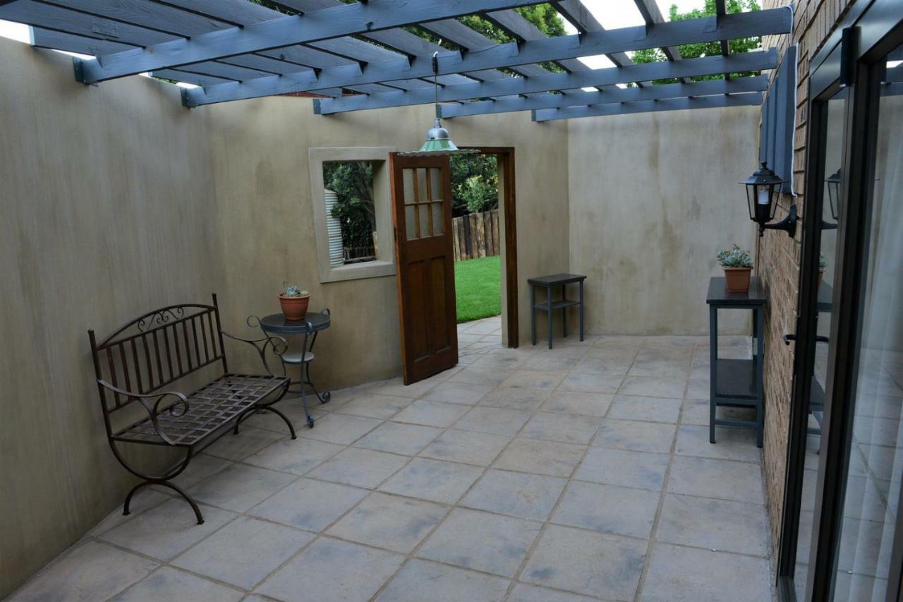 250Onindus Apartment Pretoria Bagian luar foto